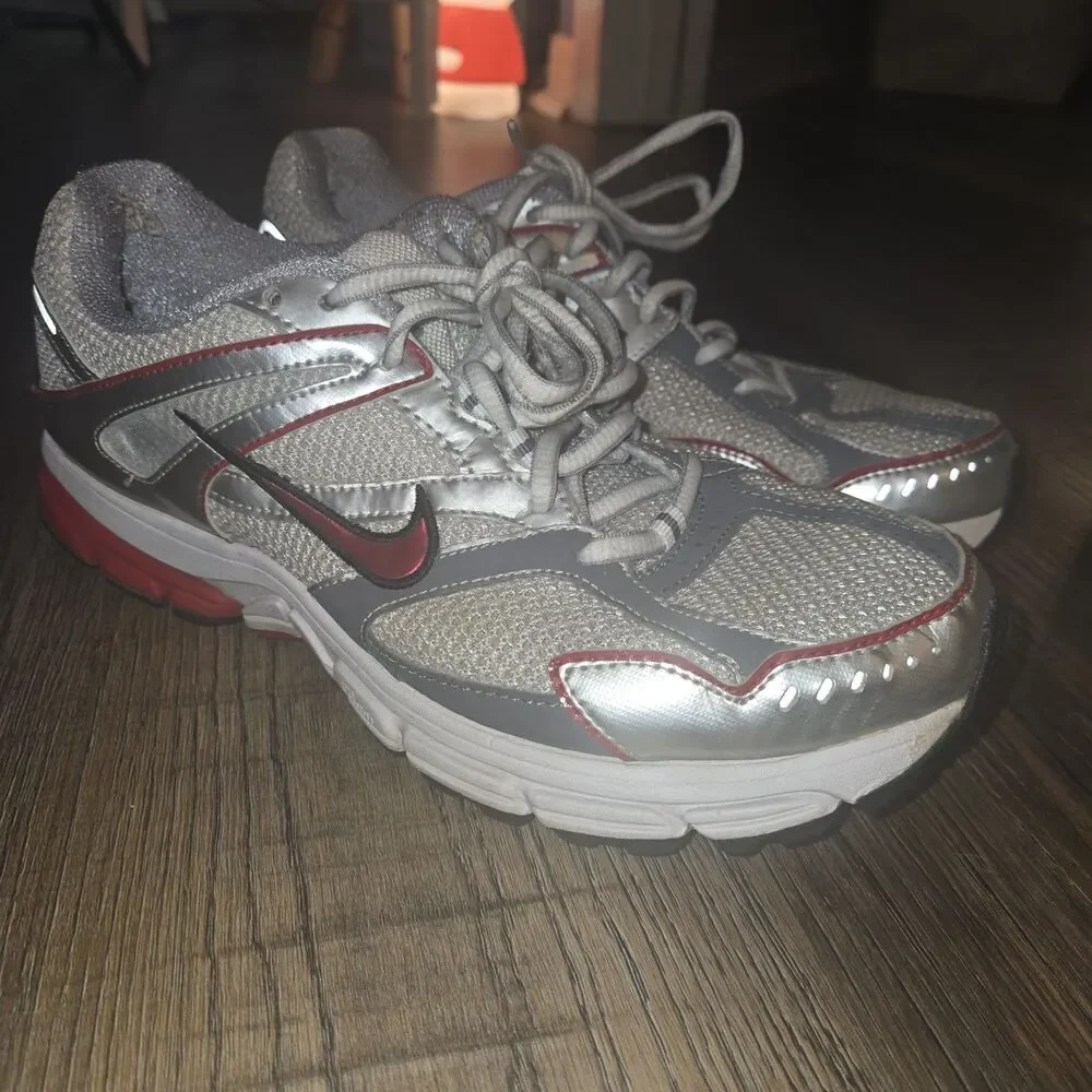 Nike Womens Zoom Structure 13 375380-161 Silver Running Shoes Sneakers Size 9